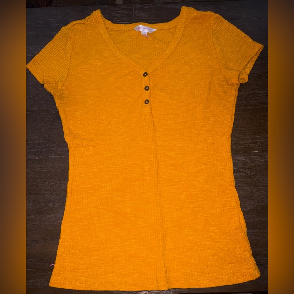 No Boundaries Mustard Short Sleeve Top